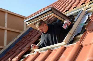 Pose de fenêtres de toit Velux à Contreuve